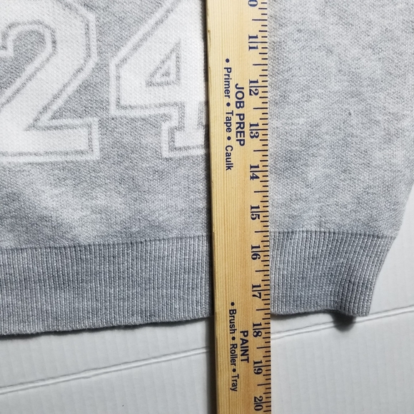 NWT NO BOUNDARIES WOMEN'S GRAY WITH WHITE SWEATER SIZE XS - Picture 7 of 13